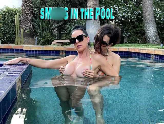 Poolside mit meiner Lieblings-Milf: Lecken und Fingern am Beckenrand