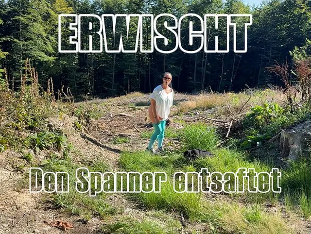 Vorschau aus Outdoor Sex: Spanner im Wald ertappt und geblasen